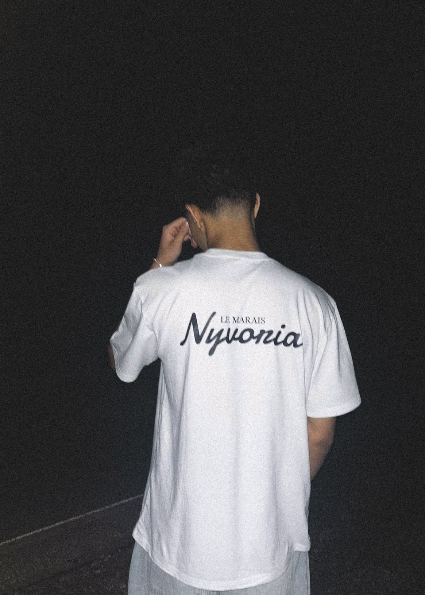 Nyvoria Tee